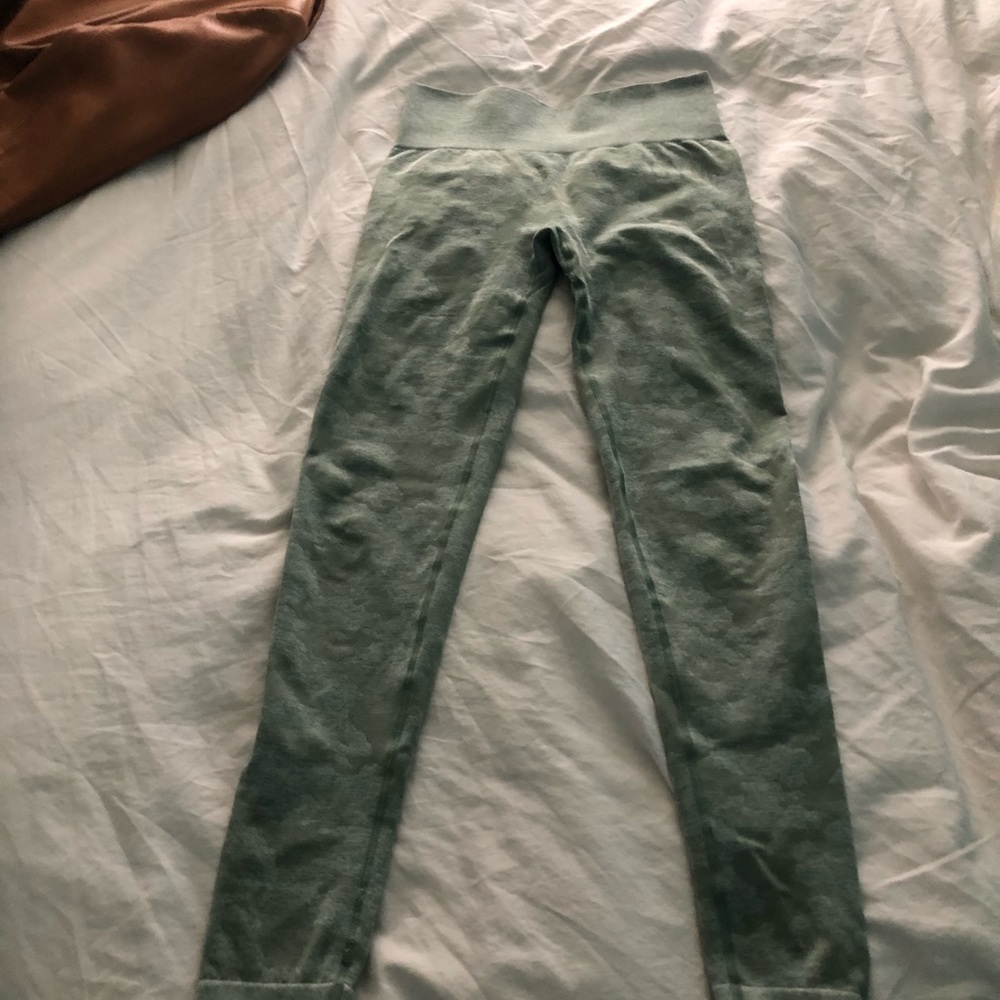 Gymshark camo seamless legging💚